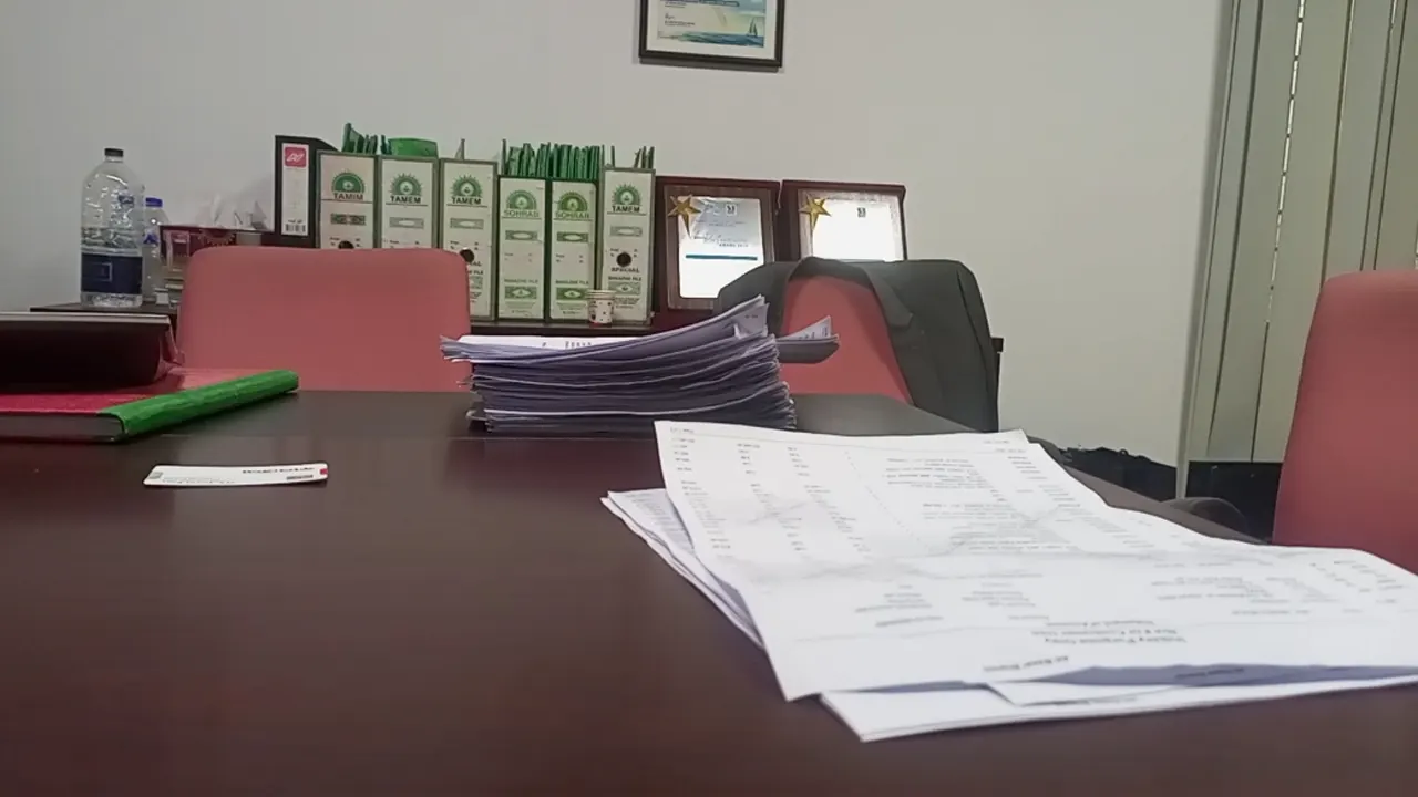 সাউথইস্ট ব্যাংকের কয়েক কোটি টাকা নিয়ে কর্মকর্তা উধাও